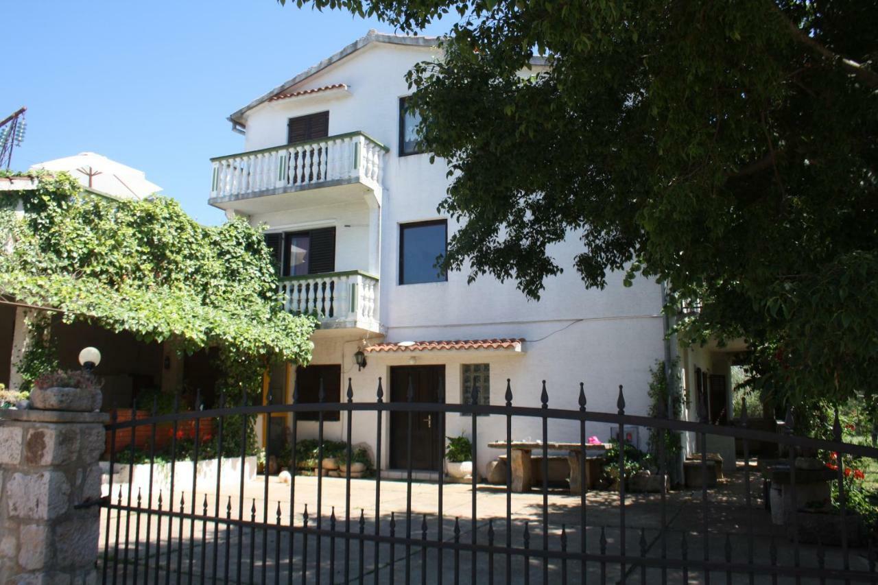 Apartmani Dana Sukosan Sukošan Exterior foto