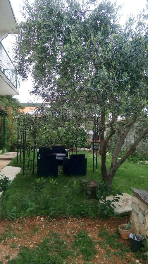 Apartmani Dana Sukosan Sukošan Exterior foto